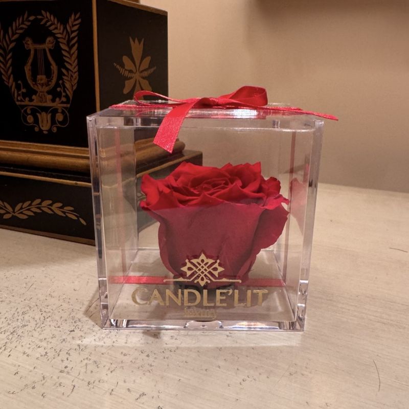 Φωτογραφία από Forever Red Rose