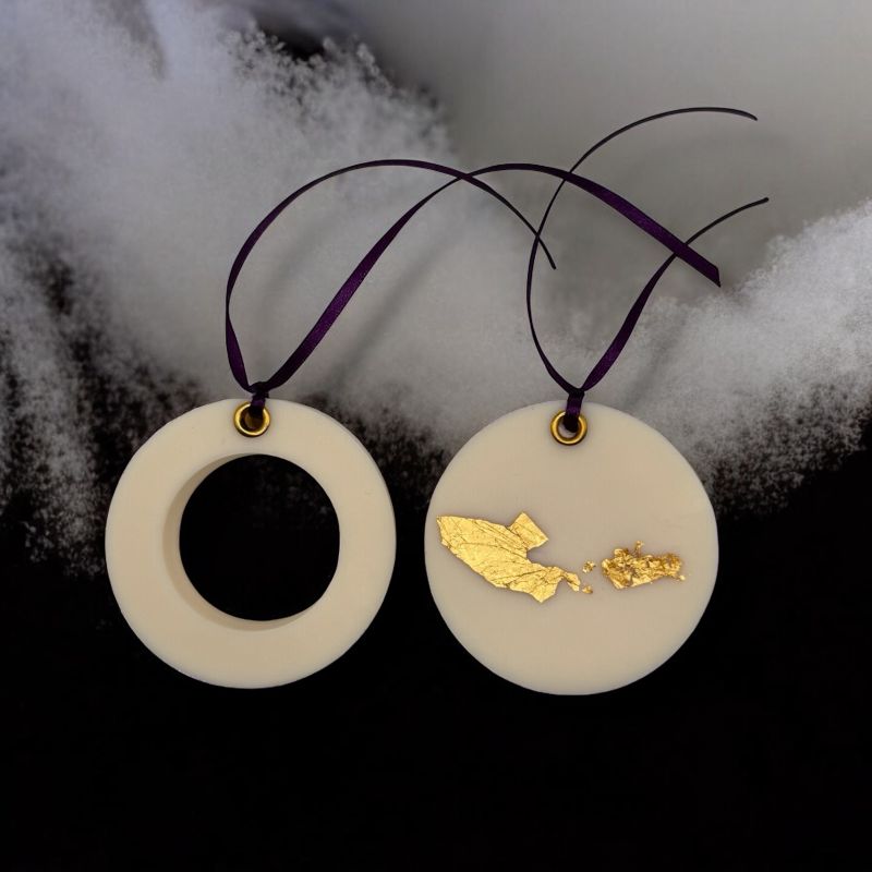 Φωτογραφία από Powder with 24k Gold • Set of 2 