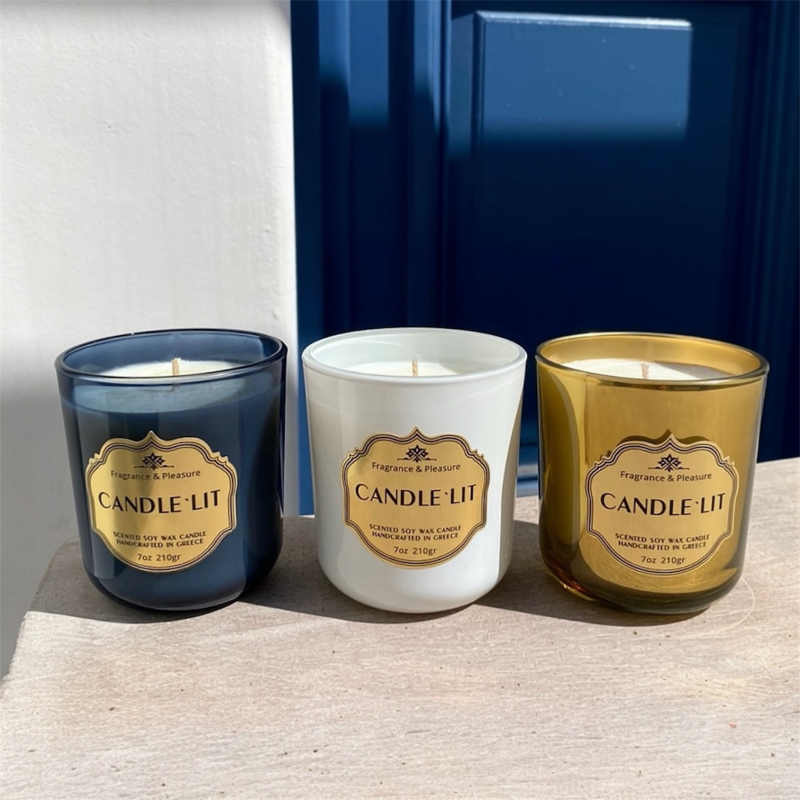 Φωτογραφία από GIFT BOX FOR 3 CLASSIC SIZE CANDLES