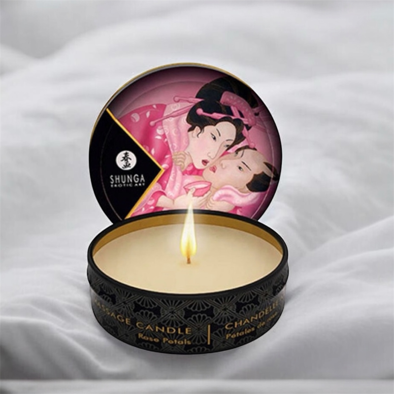 Φωτογραφία από Rose Petal Κερί Μασάζ • Shunga